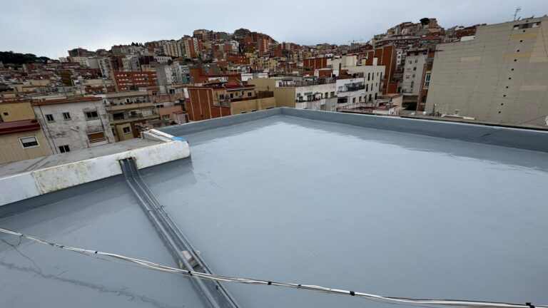 Impermeabilización cubierta Moratín Barcelona | 2rc Reformas Integrales