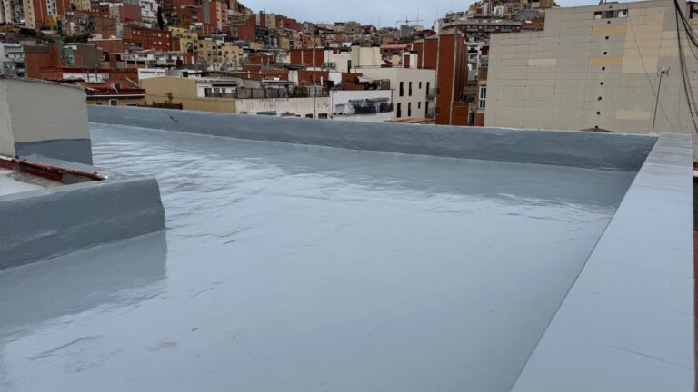 Impermeabilización cubierta Moratín Barcelona | 2rc Reformas Integrales
