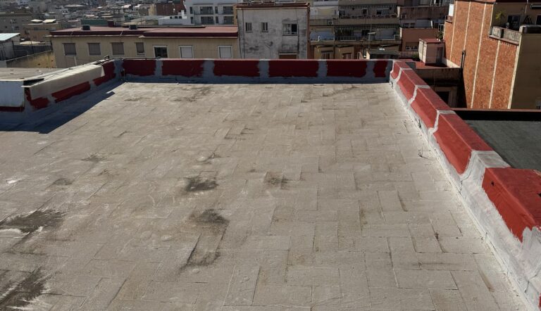 Impermeabilización cubierta Moratín Barcelona | 2rc Reformas Integrales